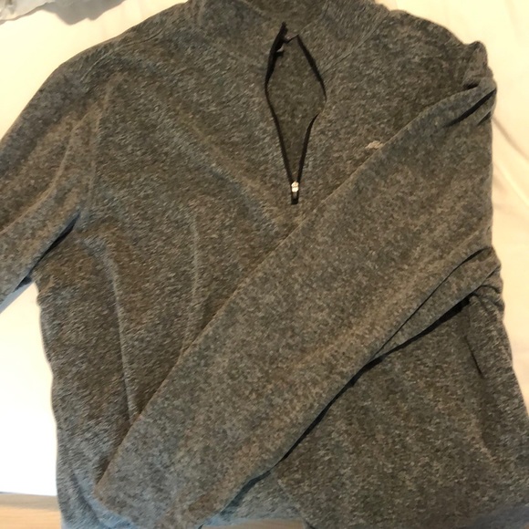 Eddie Bauer 1/4 zip - Picture 2 of 3